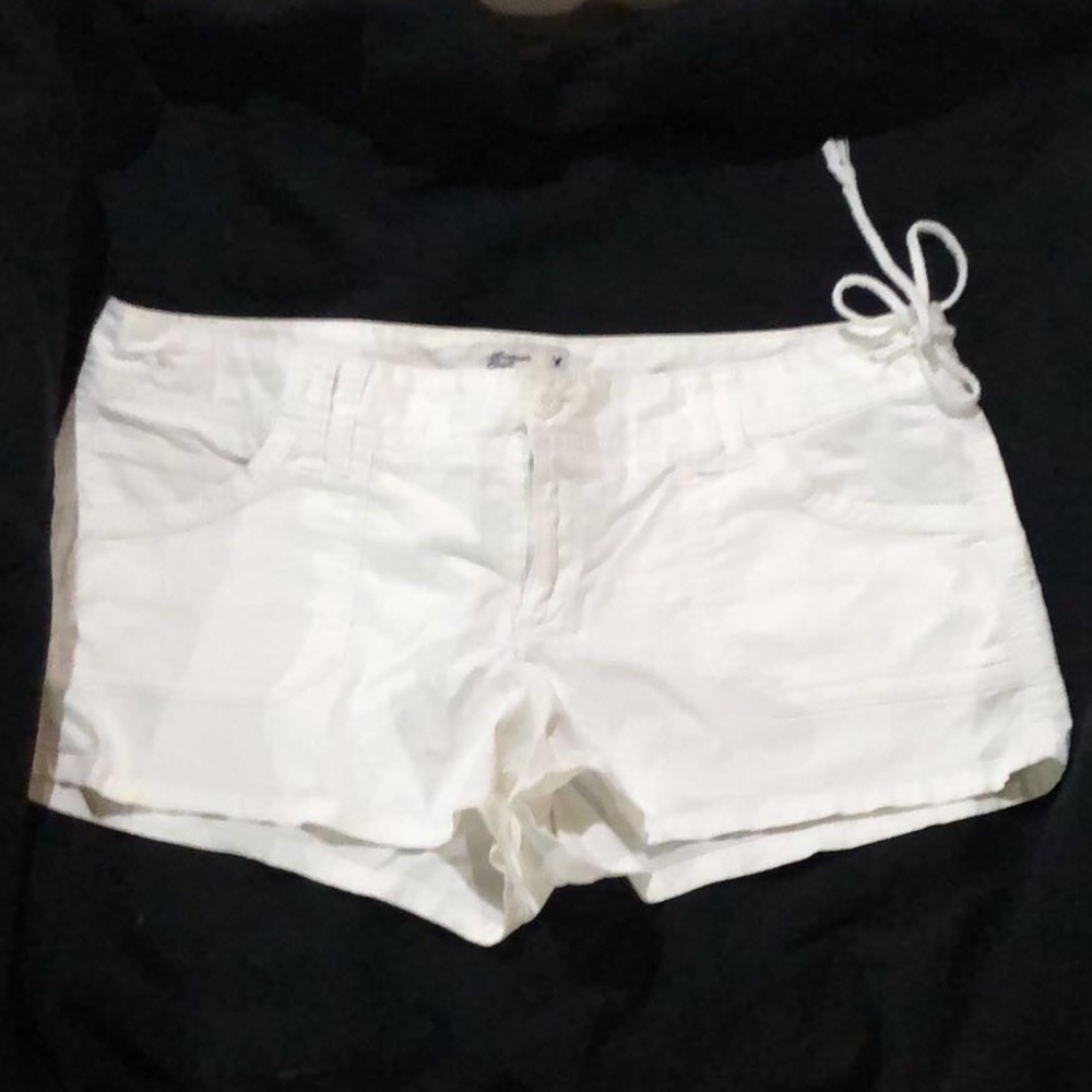 AEO White Shorts